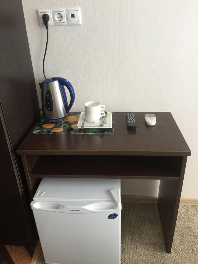 Iceberg Hotel Пицунда Екстериор снимка